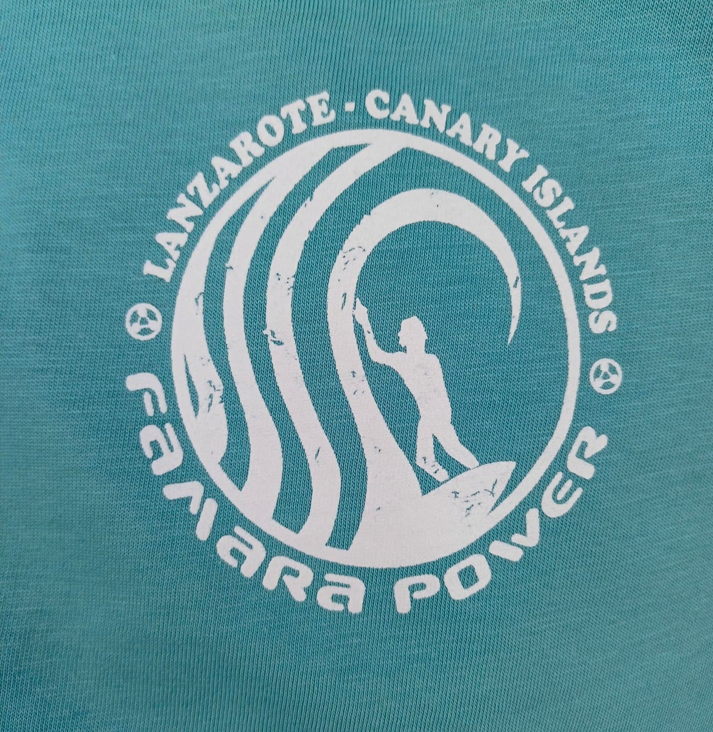 Famara Power Codigo Pequeño Camiseta Adulto Unisex 2025