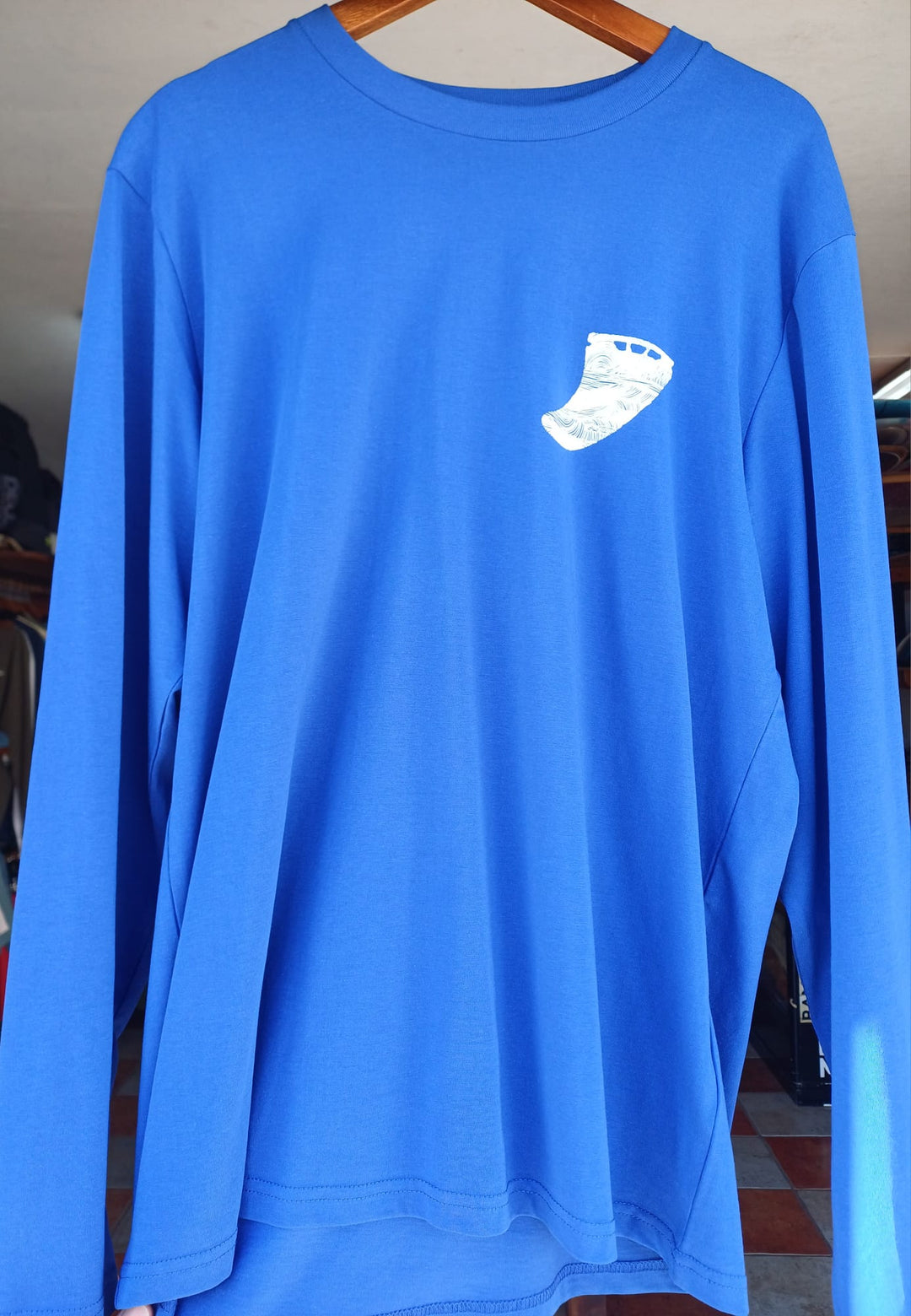 Famara Power Quilla Fin Camiseta Manga Larga Adulto Unisex