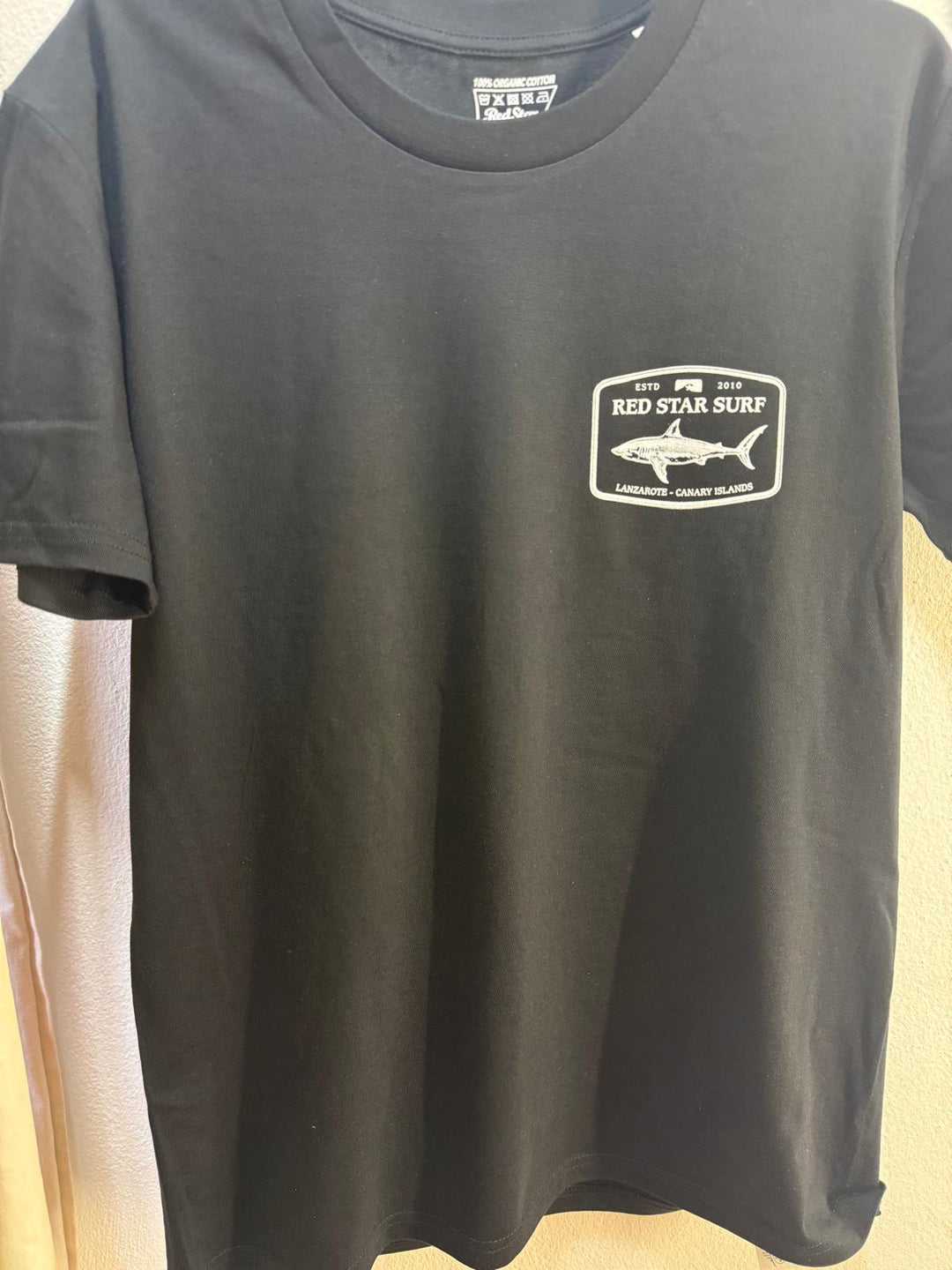 Red Star Surf School Tiburon Camiseta Adulto Unisex
