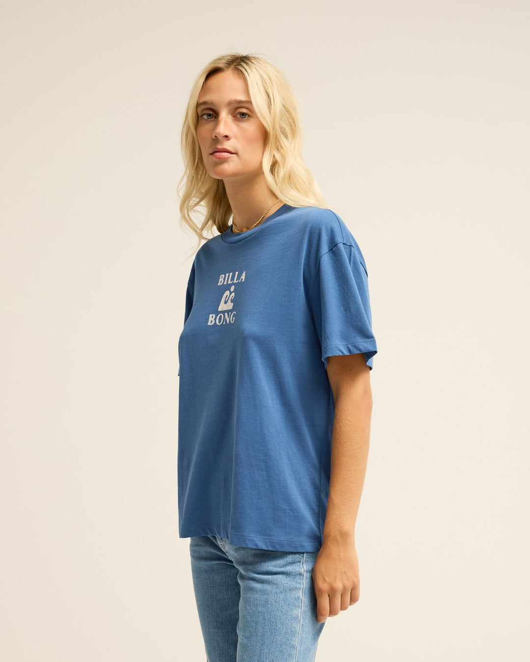 Billabong Surfing in Town Camiseta Manga Corta Mujer