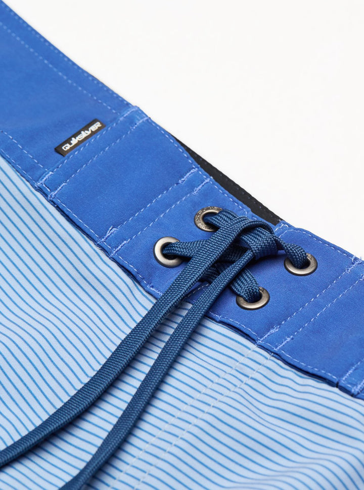 Quiksilver Surfsilk Scallop 18 Bañador Hombre